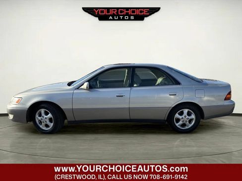 Used 1999 Lexus ES 330 w/ Lexus Value Pkg FWD image 2