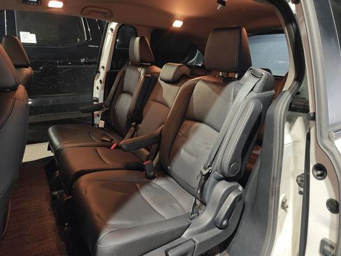 Used 2023 Honda Odyssey EX-L image 11