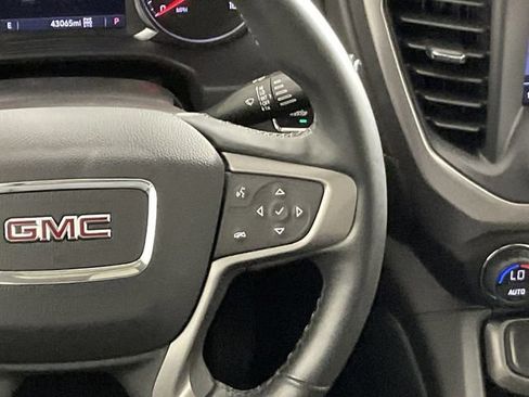 Used 2023 GMC Acadia AT4 w/ Preferred Package AWD/4WD image 28
