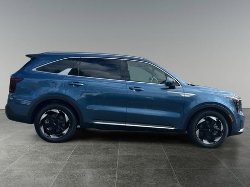 Used 2025 Kia Sorento SX Prestige image 8