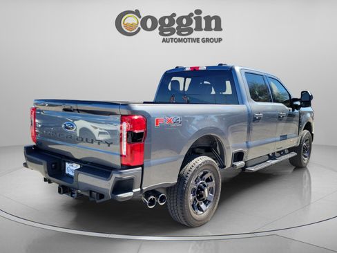 Used 2024 Ford F250 Lariat w/ Sport Appearance Package image 4