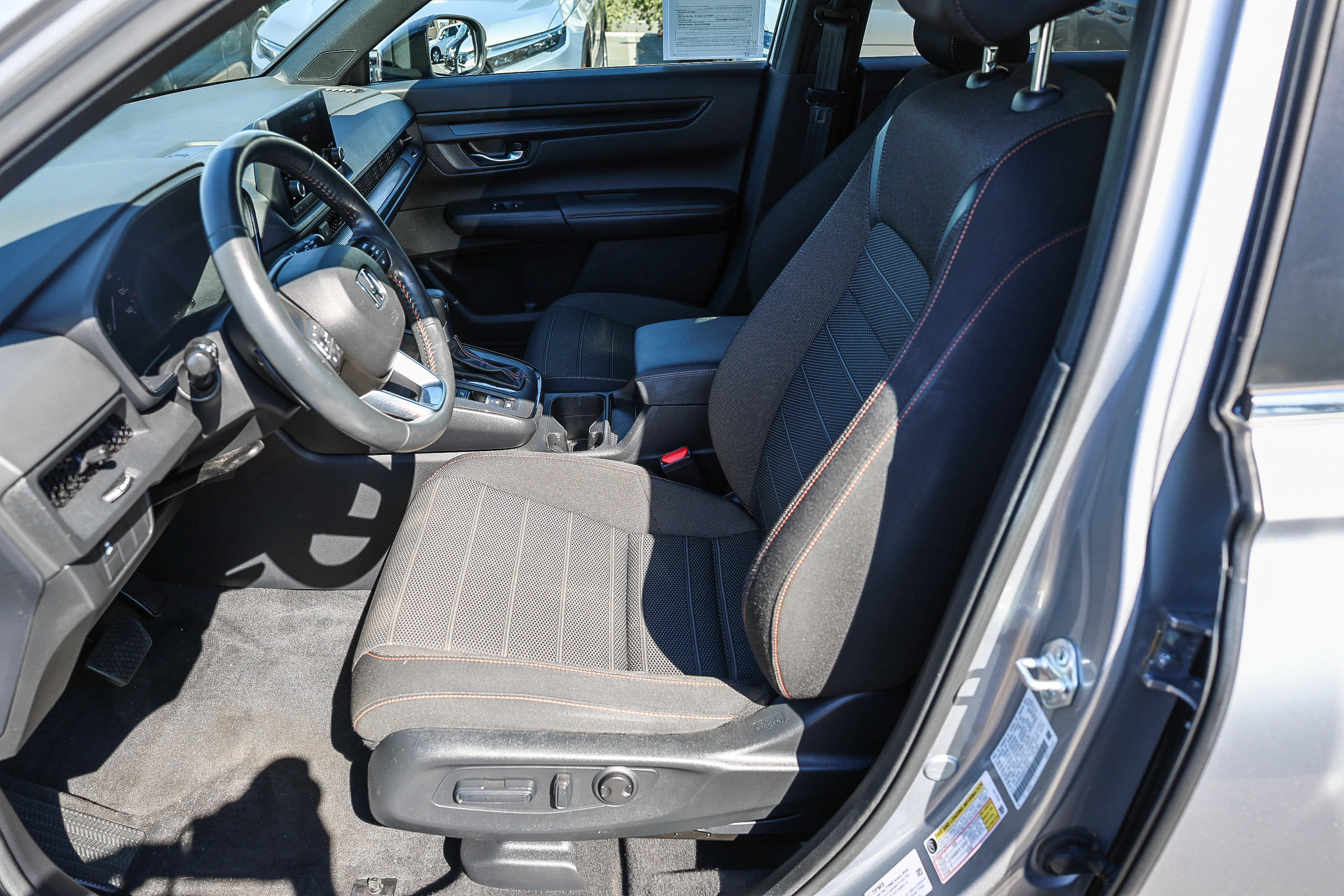 Used 2023 Honda CR-V Sport image 10