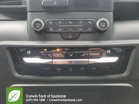 Used 2021 Ford Explorer Base w/ Ultimate Wiring Package image 27