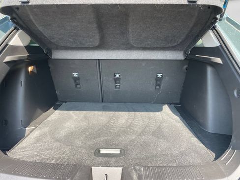Certified 2025 Chevrolet Trax LT FWD image 15
