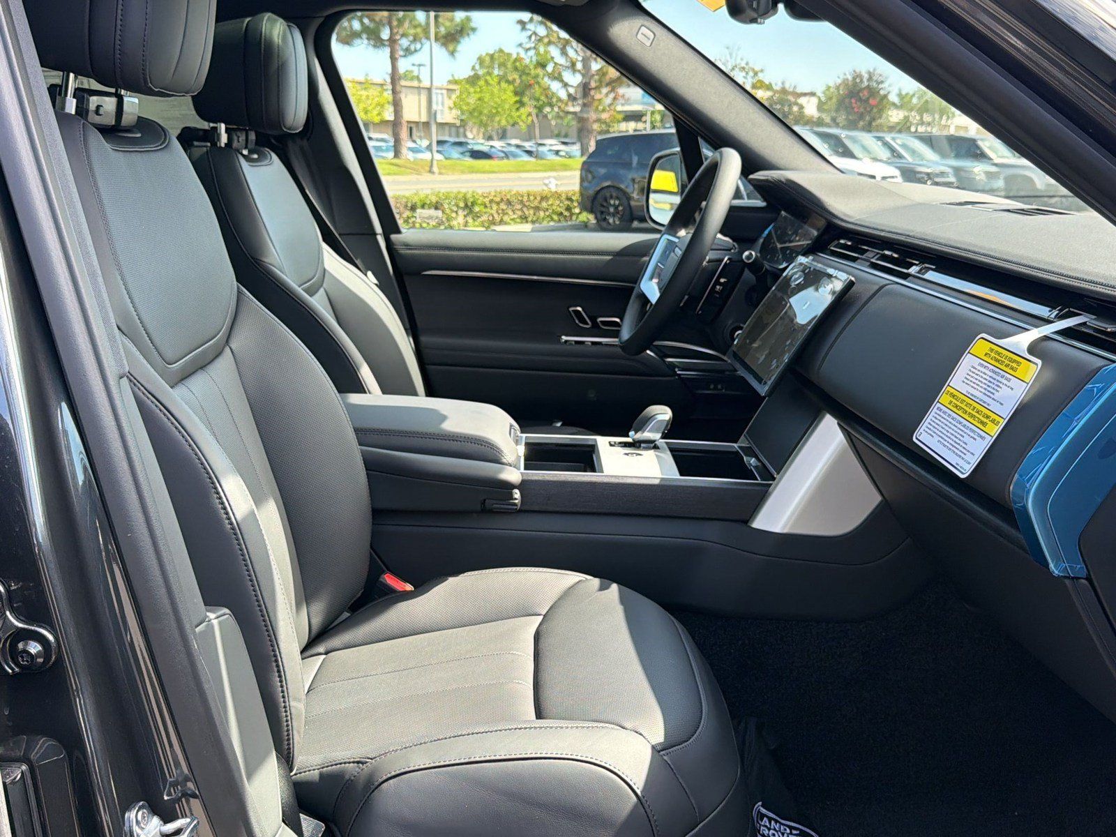 New 2026 Land Rover Range Rover SE AWD/4WD image 26