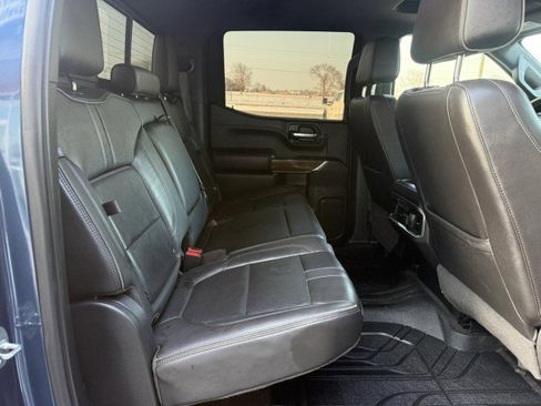 Used 2019 Chevrolet Silverado 1500 High Country image 9