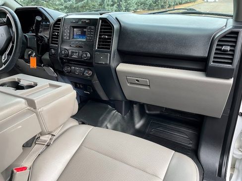 Used 2015 Ford F150 XL w/ Equipment Group 101A Mid image 39