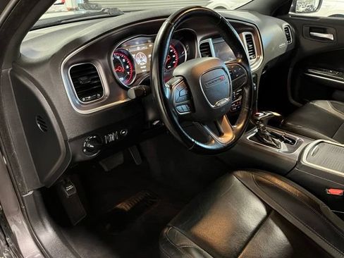 Used 2021 Dodge Charger SXT w/ Leather Interior Group RWD image 37