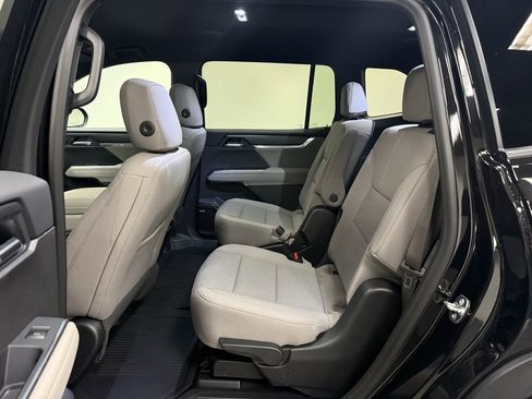 New 2026 GMC Acadia Elevation w/ LPO, Floor Liner Package image 21