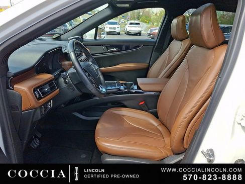 Certified 2022 Lincoln Nautilus Reserve AWD/4WD image 13