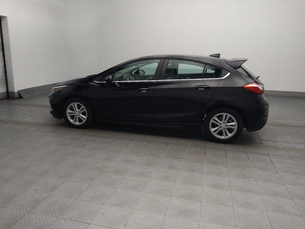 Used 2017 Chevrolet Cruze LT w/ Convenience Package FWD image 3