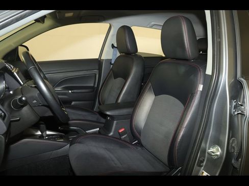 Used 2024 Mitsubishi Outlander Sport SE AWD/4WD image 20