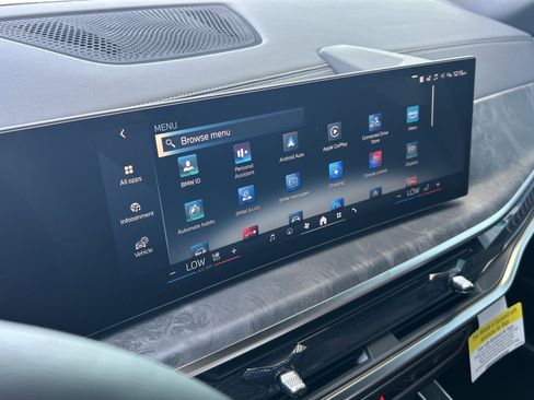 New 2026 BMW X5 xDrive50e image 24