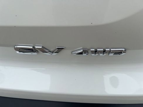 Certified 2024 Nissan Pathfinder SV w/ SV Premium Package AWD/4WD image 33