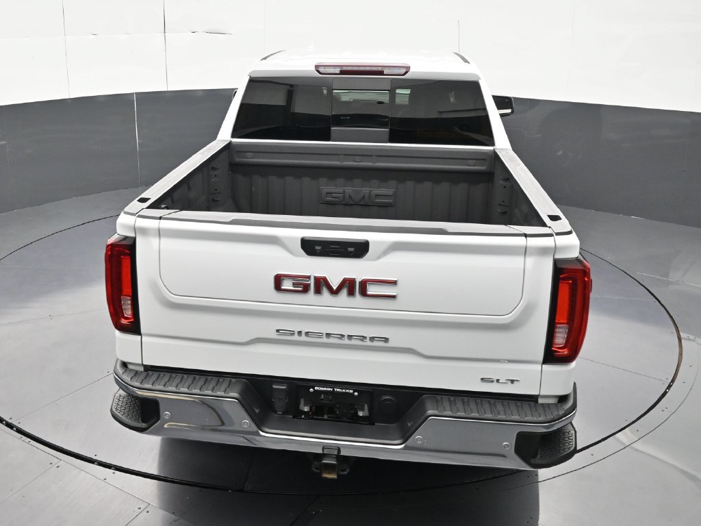 Used 2023 GMC Sierra 1500 SLT w/ SLT Premium Plus Package AWD/4WD image 18
