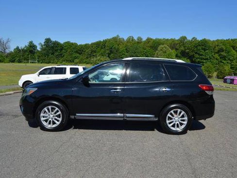 Used 2014 Nissan Pathfinder SL w/ SL Tech Package AWD/4WD image 5