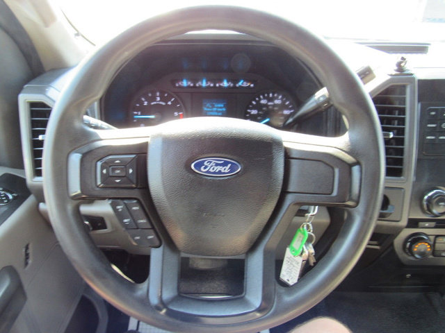 Used 2017 Ford F550 2WD Regular Cab Super Duty image 27