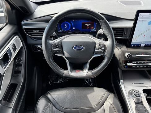 Used 2020 Ford Explorer ST w/ Premium Technology Package image 23