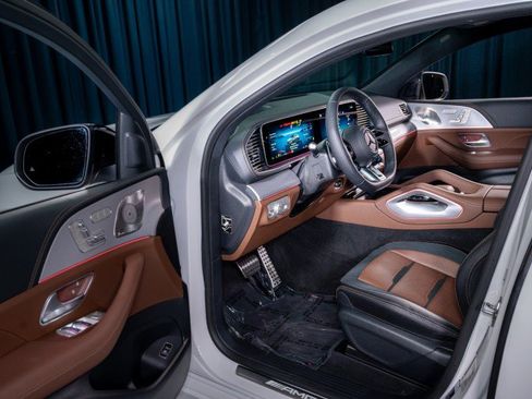 New 2026 Mercedes-Benz GLE 53 AMG 4MATIC Coupe image 10