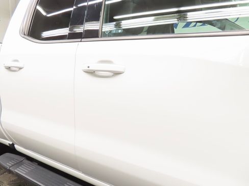 Used 2020 GMC Sierra 1500 Elevation w/ Elevation Value Package image 26