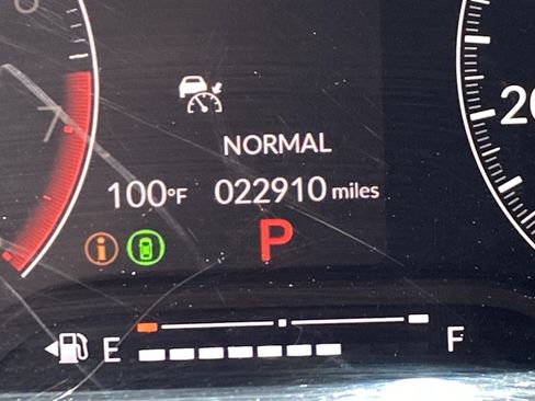 Used 2025 Honda Civic Sport image 30