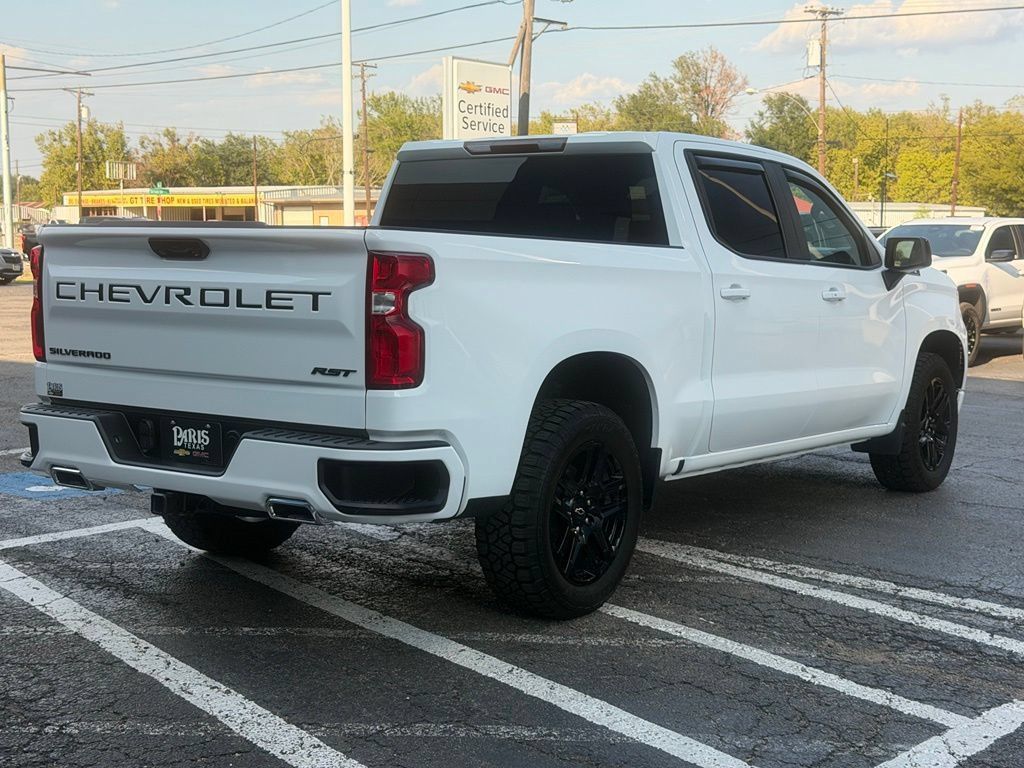 Used 2023 Chevrolet Silverado 1500 RST AWD/4WD image 7