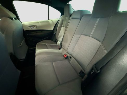 Used 2020 Toyota Corolla SE image 19