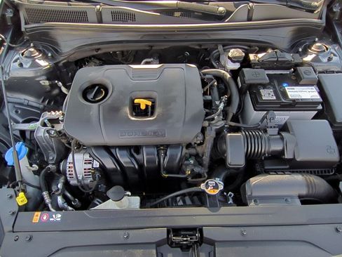 Used 2022 Kia Forte LXS image 26