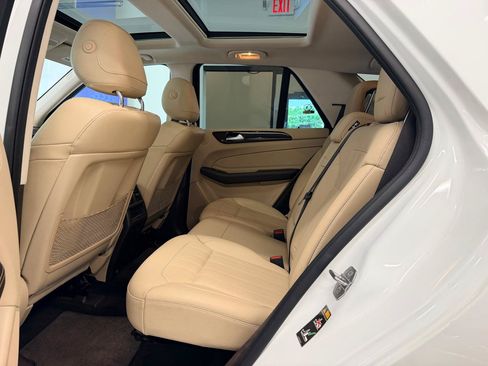 Used 2018 Mercedes-Benz GLE 350 image 24