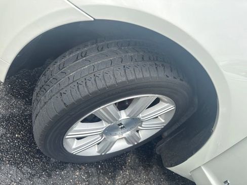 Used 2007 Lincoln MKZ image 55