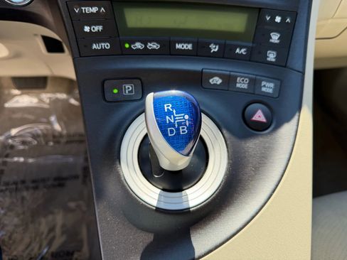 Used 2011 Toyota Prius Three image 51