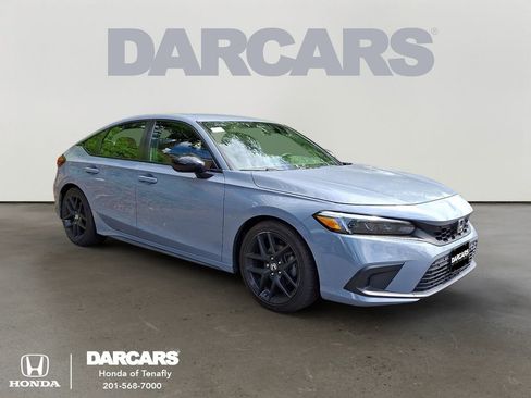 Used 2022 Honda Civic Sport image 1