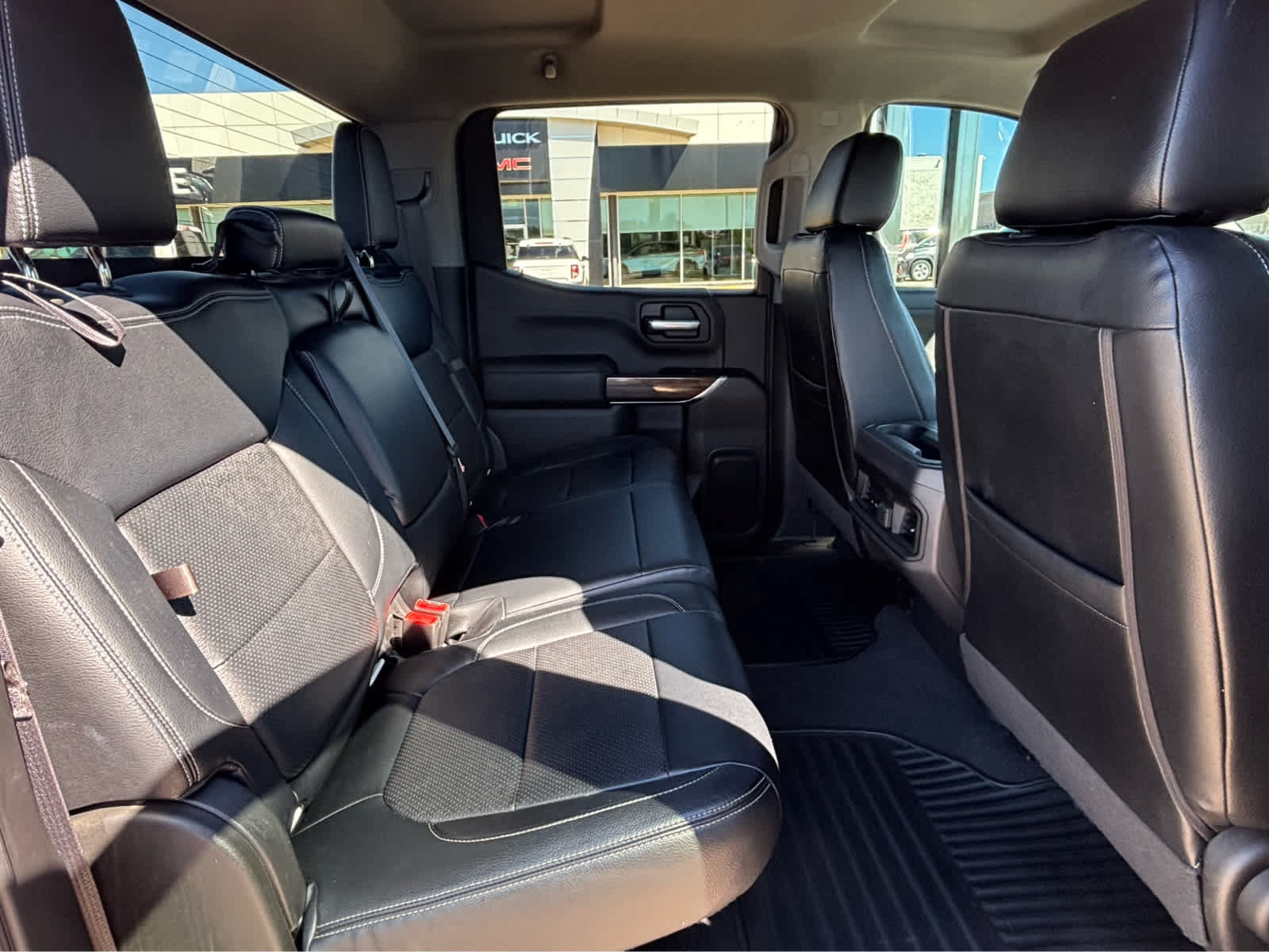 Used 2020 Chevrolet Silverado 1500 RST w/ Texas Edition AWD/4WD image 13