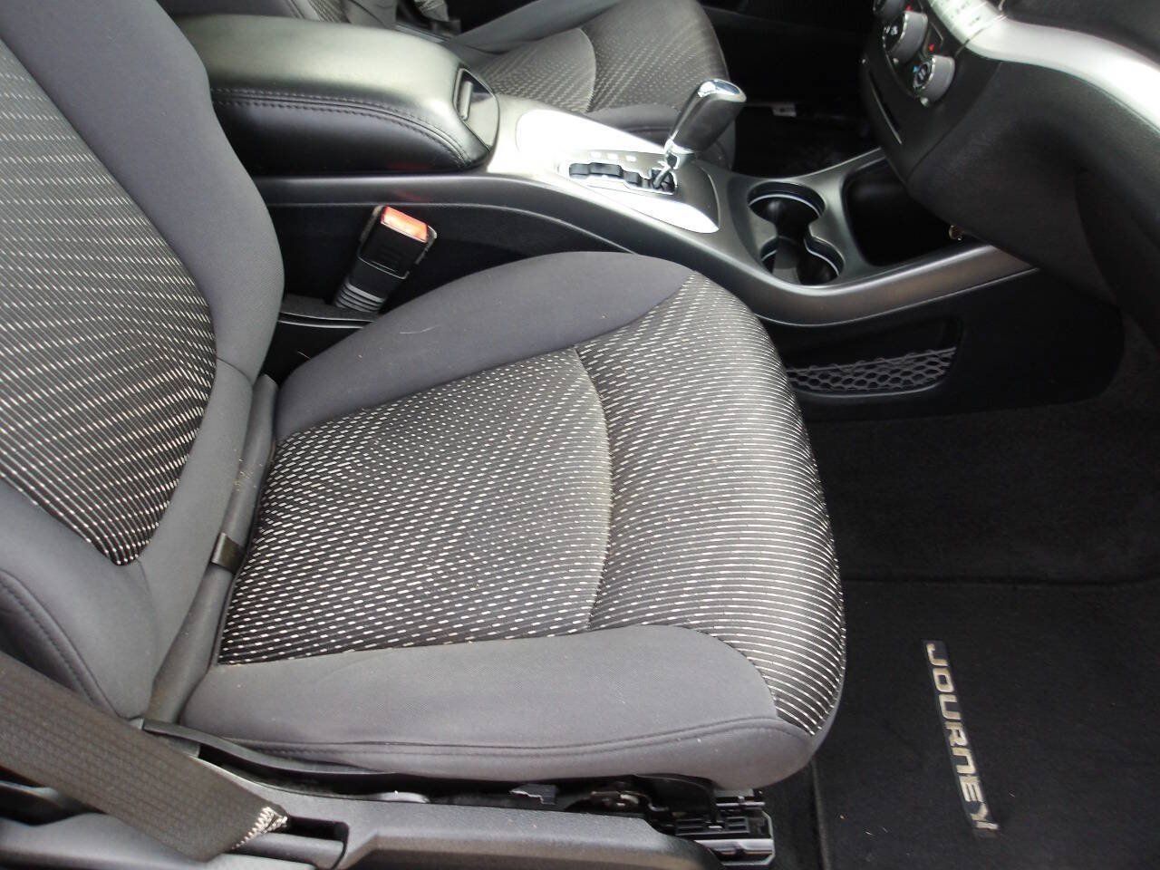 Used 2013 Dodge Journey SXT w/ Flexible Seating Group AWD/4WD image 18