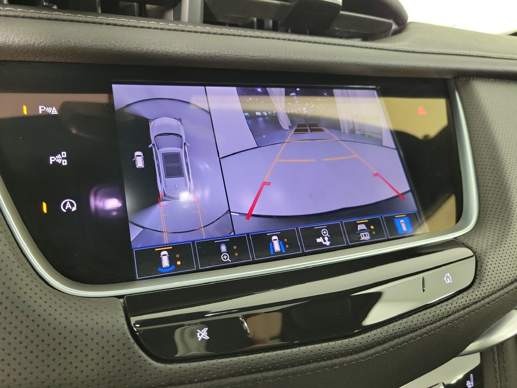 Used 2026 Cadillac XT5 Premium Luxury w/ Driver Assist Package FWD image 26