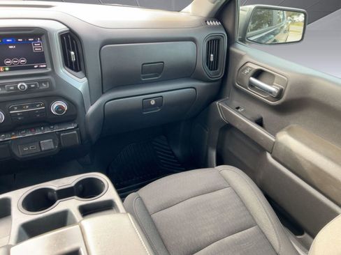 Certified 2022 Chevrolet Silverado 1500 Custom image 29