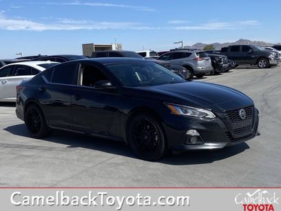 Used 2022 Nissan Altima 2.5 SR