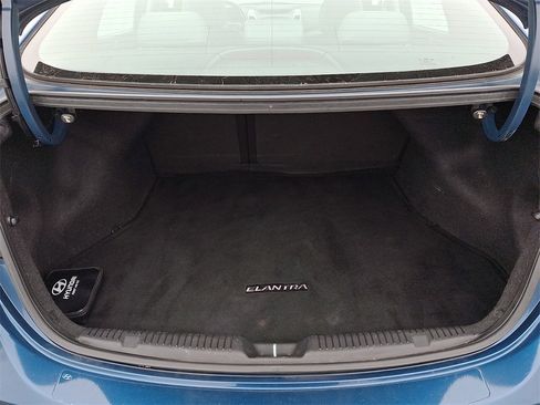 Used 2015 Hyundai Elantra Sport image 28