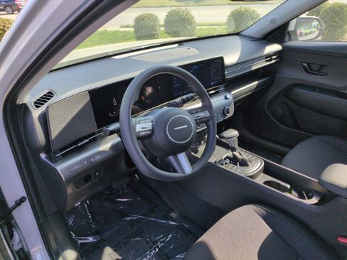 New 2026 Hyundai Kona SE FWD image 14