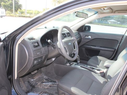 Used 2012 Ford Fusion SE FWD image 9