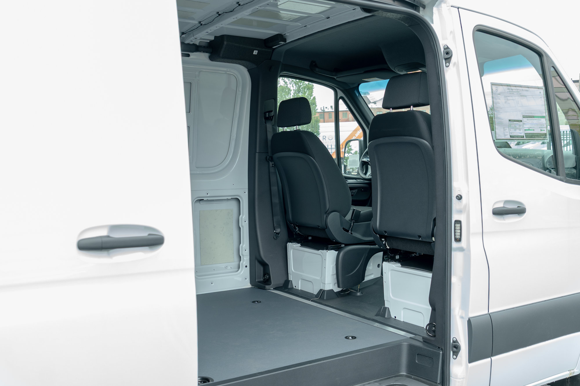Used 2026 Mercedes-Benz Sprinter 2500 image 20