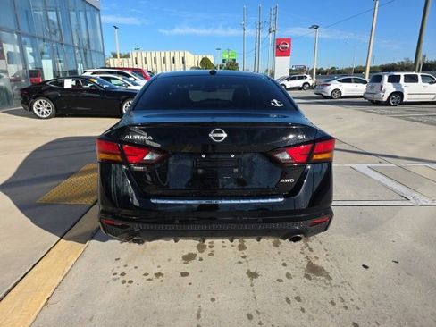 Used 2023 Nissan Altima 2.5 SL image 5