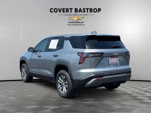 Used 2026 Chevrolet Equinox LT FWD image 5