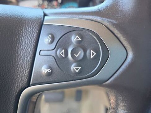 Used 2016 Chevrolet Suburban LTZ image 25