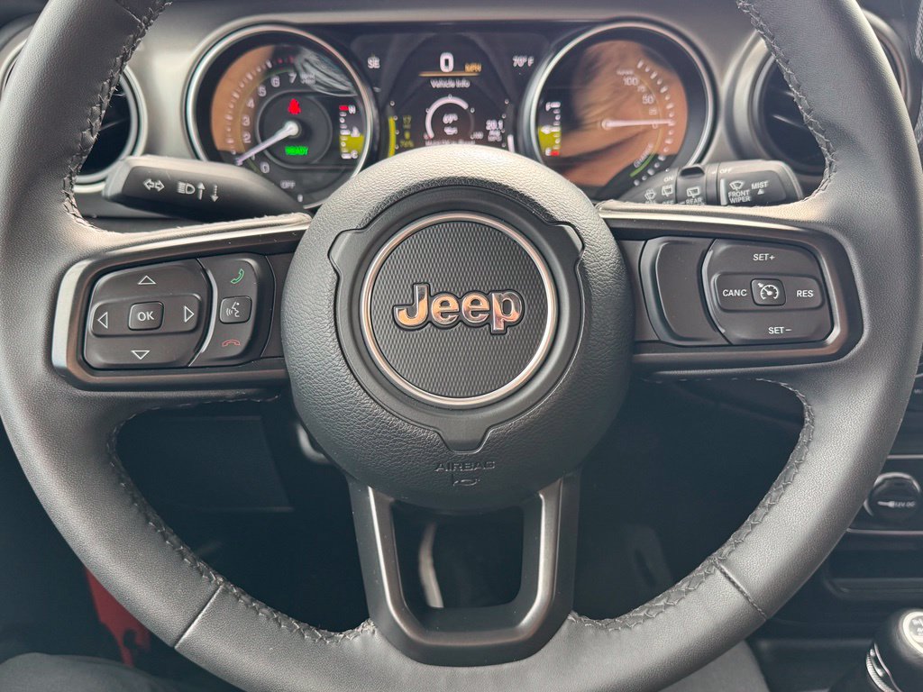 Used 2023 Jeep Wrangler Unlimited w/ Convenience Group AWD/4WD image 41