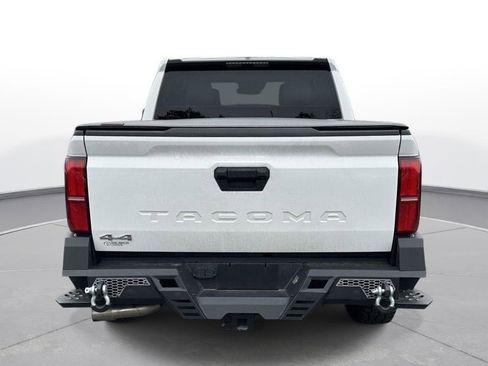 Certified 2025 Toyota Tacoma SR5 image 7