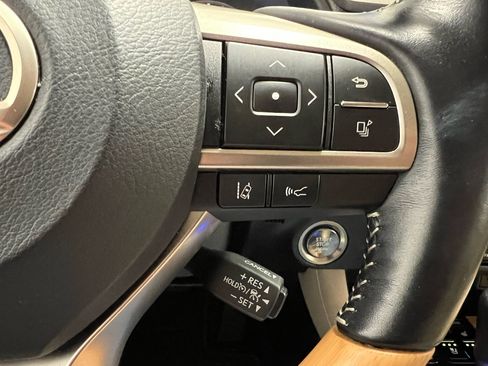 Used 2022 Lexus RX 350L FWD w/ Premium Package image 33