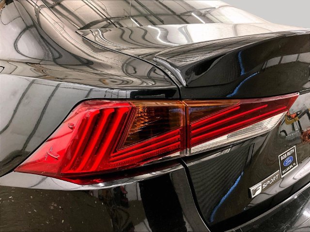 Used 2017 Lexus IS 300 F Sport w/ F Sport Package AWD/4WD image 28