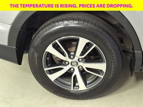 Used 2016 Toyota RAV4 XLE AWD/4WD image 9