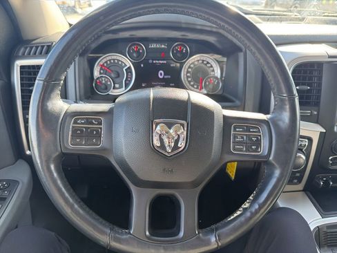 Used 2017 RAM 1500 Big Horn image 16